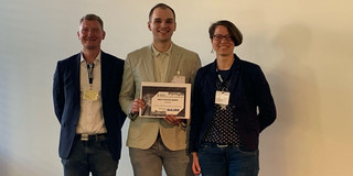 The photo shows Lutz Gerkensmeier, who won the poster price, together with Erik Temmel from Sulzer Chemtech and Kerstin Wohlgemuth as head of the DECHEMA specialist group Crystallization